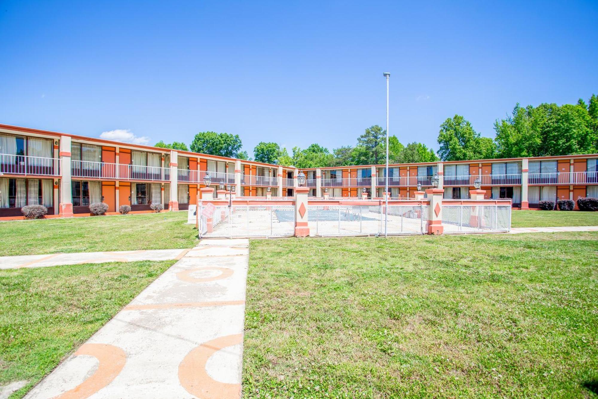 Oyo Hotel Greensboro East I 40 Exterior foto